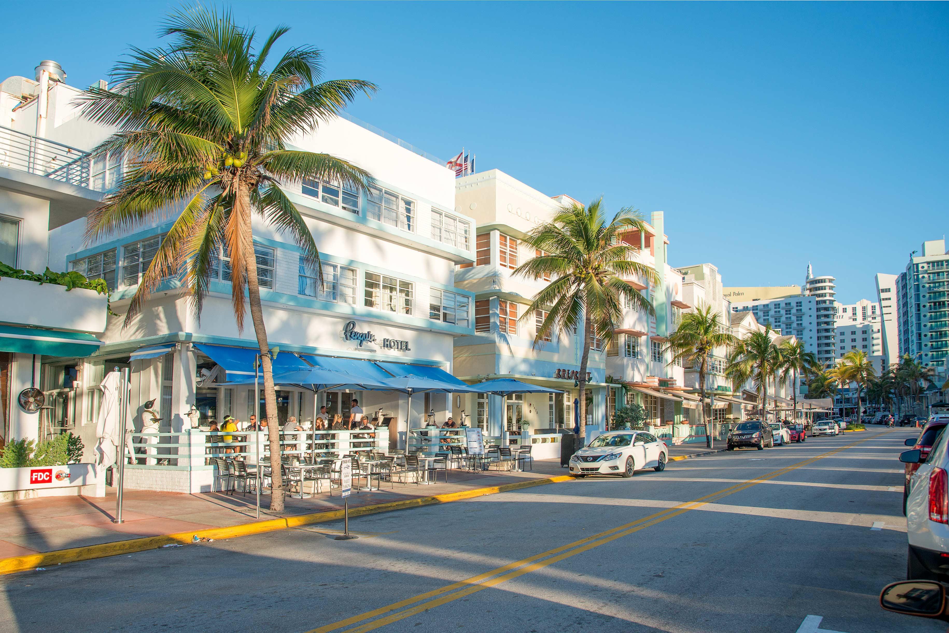 Penguin Hotel Miami Beach Exterior photo